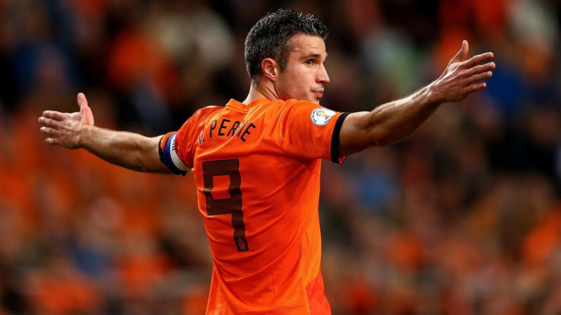 曼联主场反弹,老将挺身救主,曼联出场